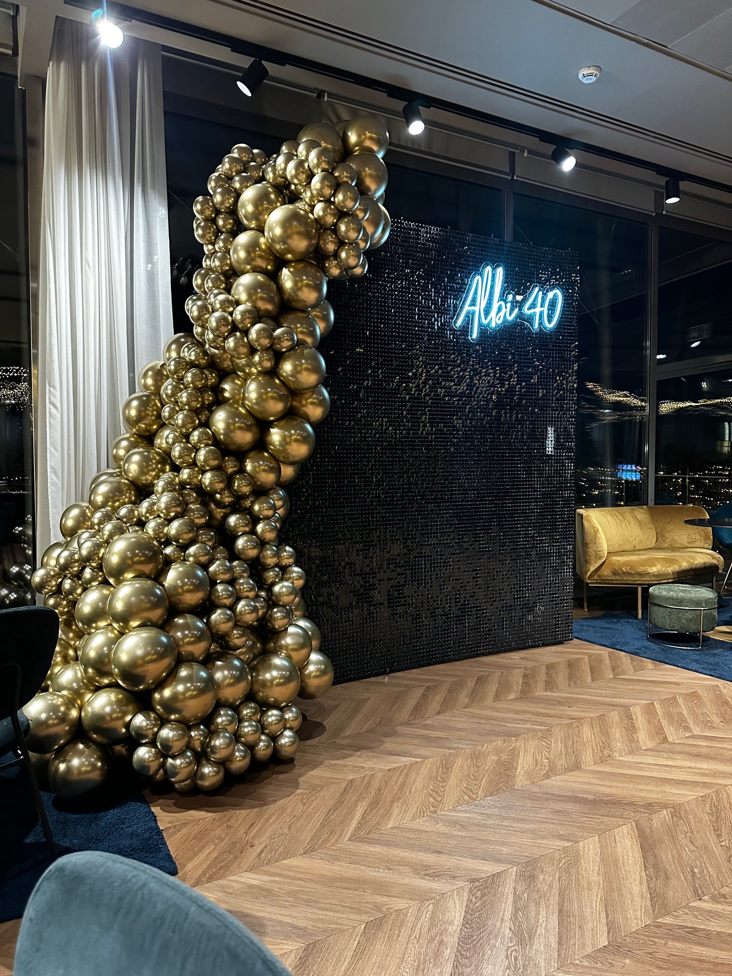 Parete Luccicante Nera